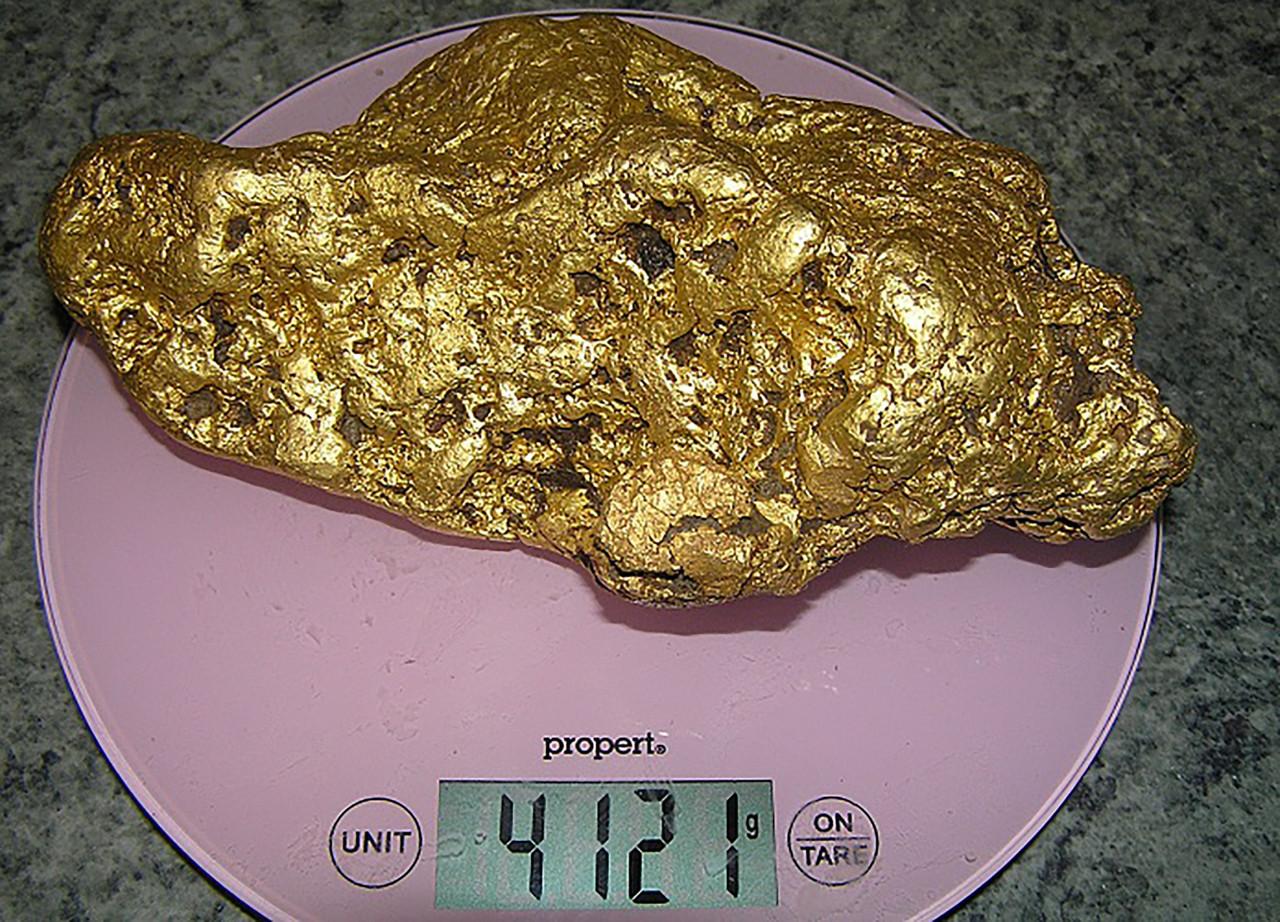 160825-giant-gold-nugget-embed1.jpg